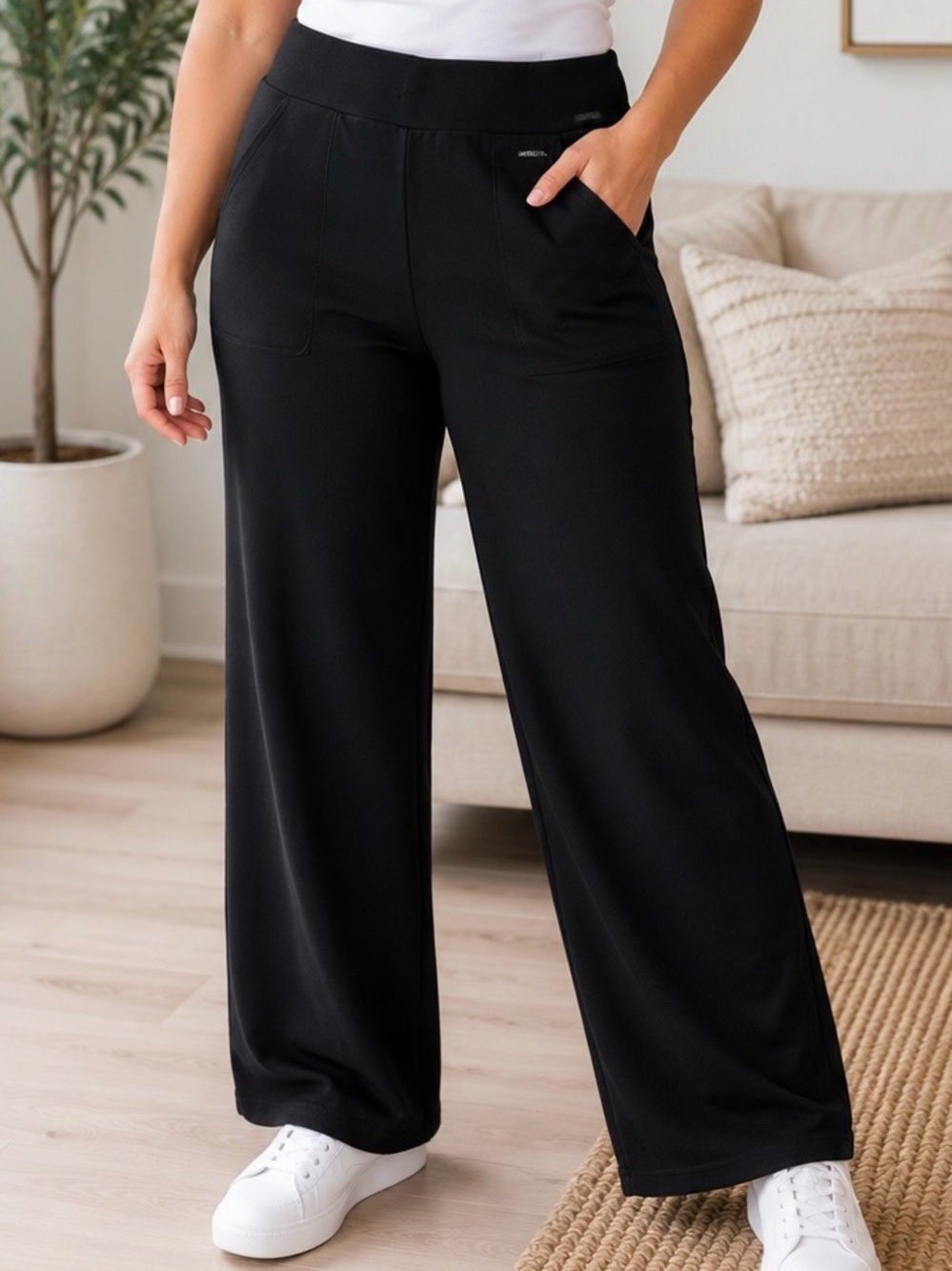 Mondetta Ultra-Soft Pants Size S Black Wide-Leg Pull-On Stretch Pants
